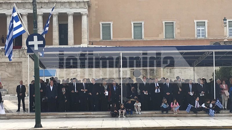 Η στρατιωτική παρέλαση για την 25η Μαρτίου -Εντυπωσιακές εικόνες & βίντεο | iefimerida.gr 4