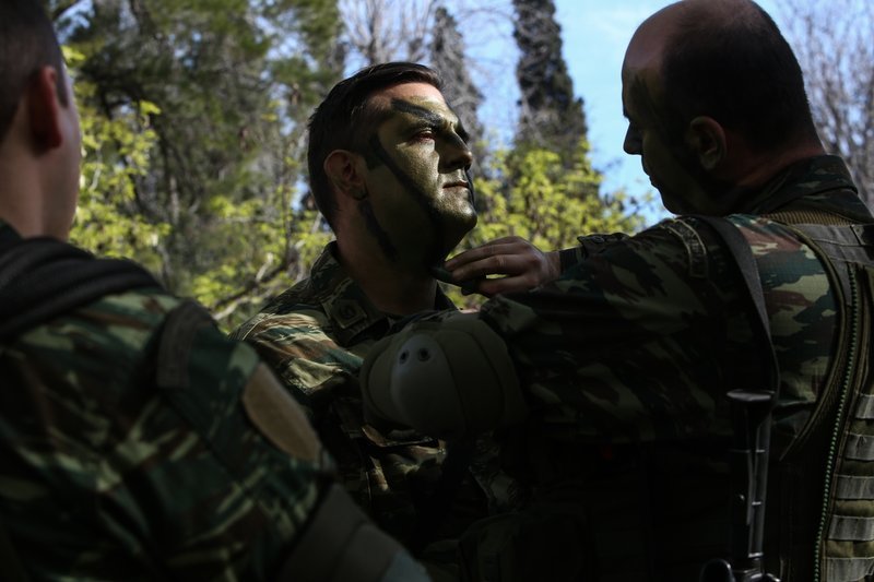 Η στρατιωτική παρέλαση μέσα από τον φωτογραφικό φακό -Εντυπωσιακές εικόνες και από τα... παρασκήνια | iefimerida.gr 1