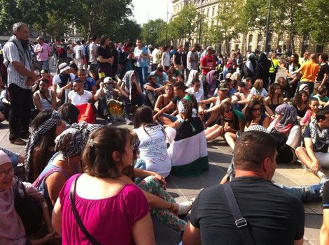 Διαδηλώσεις σε Παρίσι και Λονδίνο για τη Γάζα -Μικρής έντασης επεισόδια [εικόνες&βίντεο] | iefimerida.gr 11