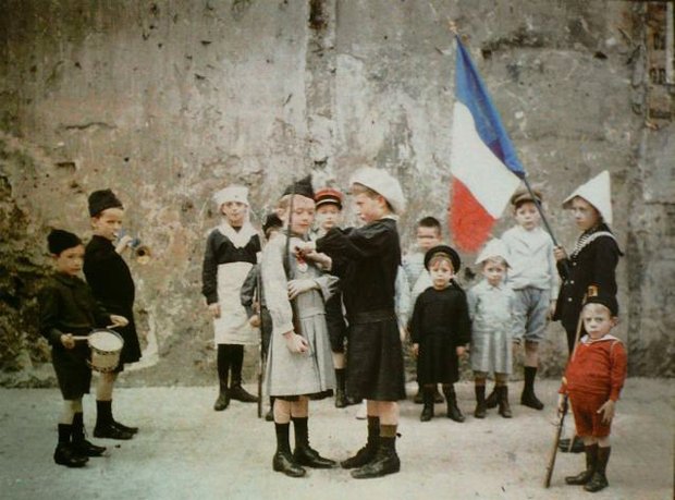 Οι φωτογραφίες από το Παρίσι του 1900 που κάνουν τους Γάλλους να κλαίνε [εικόνες] | iefimerida.gr 9