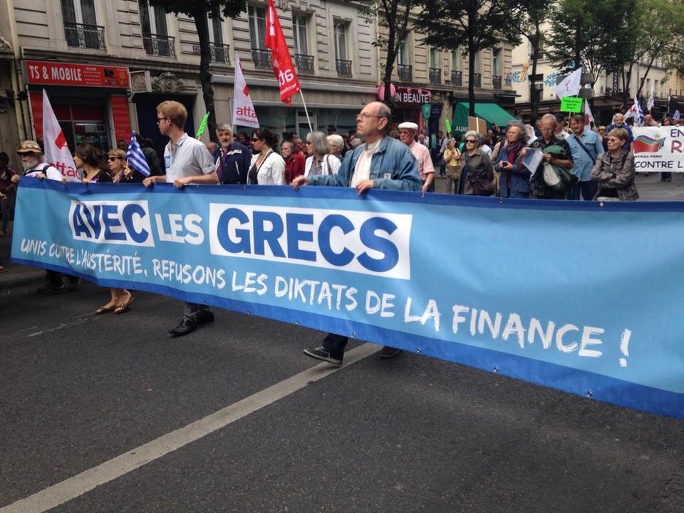 Συγκεντρώσεις σε Παρίσι,  Βερολίνο και Ρώμη υπέρ της Ελλάδας και κατά της λιτότητας [εικόνες] | iefimerida.gr 5