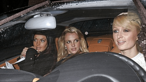 Τι γίνεται όταν τα κακά κορίτσια του Χόλιγουντ συναντιούνται ξανά: Ξεσάλωμα σε πάρτι [εικόνες&βίντεο] | iefimerida.gr 2