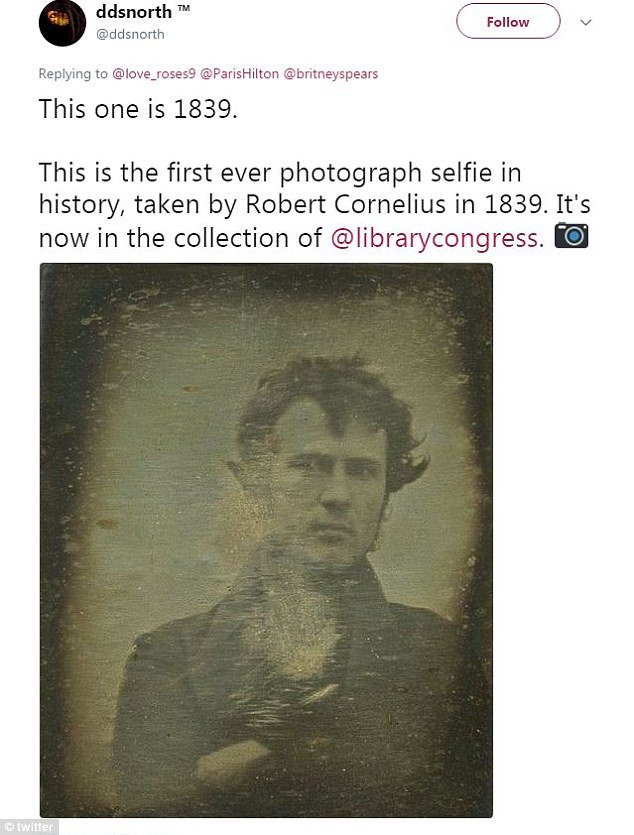 Η Πάρις Χίλτον υποστηρίζει με αυτή τη φωτογραφία ότι εφηύρε τις selfie, 11 χρόνια πριν [εικόνες] | iefimerida.gr 2