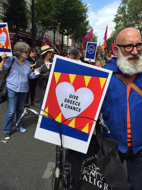 Συγκεντρώσεις σε Παρίσι,  Βερολίνο και Ρώμη υπέρ της Ελλάδας και κατά της λιτότητας [εικόνες] | iefimerida.gr 6