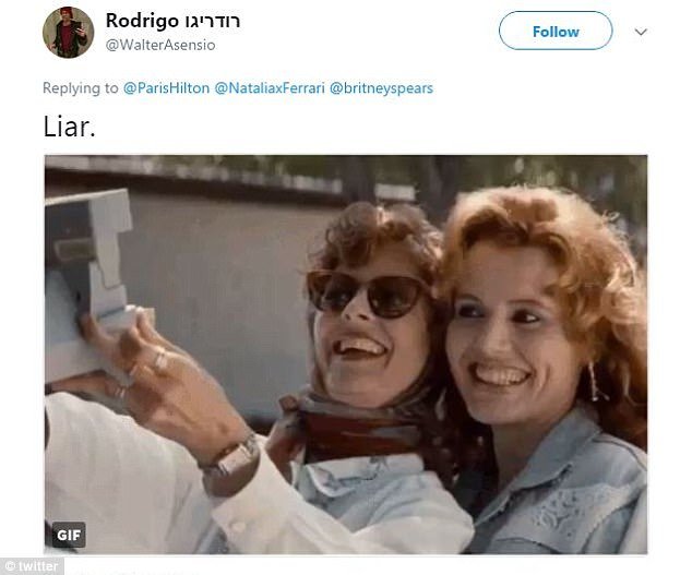 Η Πάρις Χίλτον υποστηρίζει με αυτή τη φωτογραφία ότι εφηύρε τις selfie, 11 χρόνια πριν [εικόνες] | iefimerida.gr 6