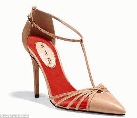 Η Σάρα Τζέσικα Πάρκερ λανσάρει τα δικά της παπούτσια -Σε συνεργασία με τον Manolo Blahnik αλλά πολύ πιο οικονομικά [εικόνες] | iefimerida.gr 0