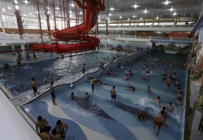 Θαλάσσιο πάρκο στο Αφγανιστάν μόνο για άνδρες [εικόνες+βίντεο] | iefimerida.gr 0