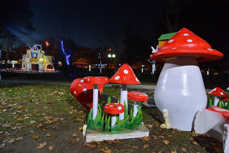 Λάρισα: Χιλιάδες επισκέπτες στα εγκαίνια του «Πάρκου των Ευχών» [εικόνες] | iefimerida.gr 1