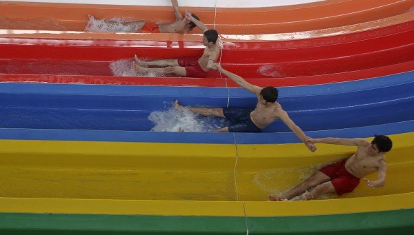 Θαλάσσιο πάρκο στο Αφγανιστάν μόνο για άνδρες [εικόνες+βίντεο] | iefimerida.gr 2