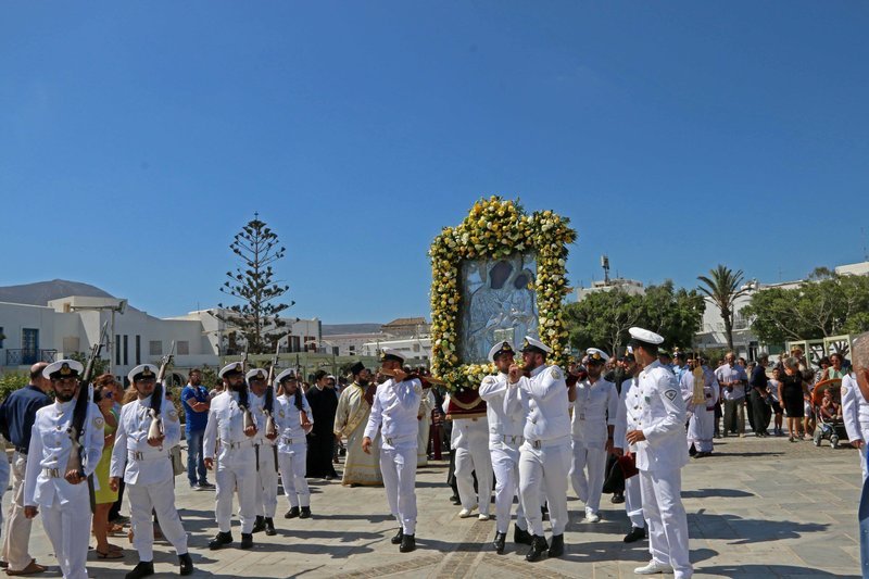 Δεκαπενταύγουστος: Ταξίδι στα τέσσερα μεγαλύτερα προσκυνήματα της Μεγαλόχαρης [εικόνες] | iefimerida.gr 3