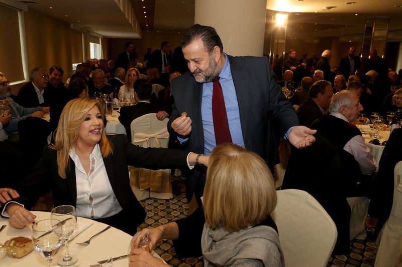Ολες οι φυλές του ΠΑΣΟΚ στο τραπέζι της Φώφης -Ποιοι πρώην πήγαν στο γεύμα στο Κάραβελ [εικόνες] | iefimerida.gr 12