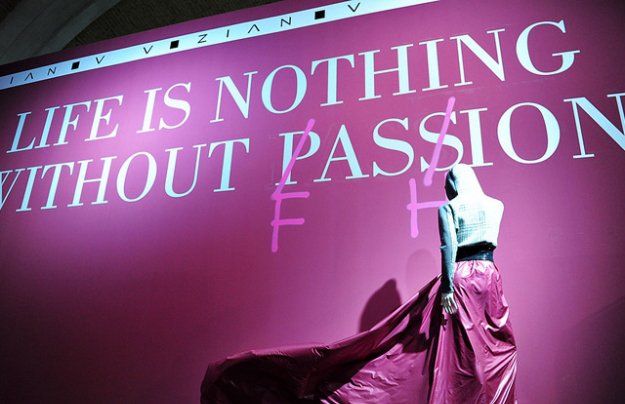 Παρά την σοβαρή κρίση η στην Κριμαία Ουκρανική Εβδομάδα Μόδας θα ξεκινήσει αύριο [εικόνες] | iefimerida.gr 3