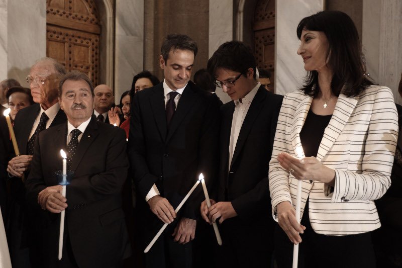 Το Πάσχα των πολιτικών αρχηγών -Πού το πέρασε ο καθένας [εικόνες & βίντεο] | iefimerida.gr 2