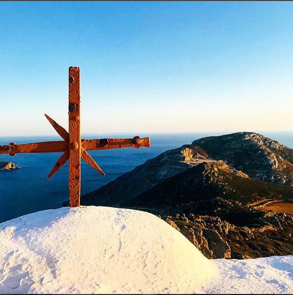 Η Τζένη Μπαλατσινού χαλαρώνει στην Πάτμο [εικόνες] | iefimerida.gr 2