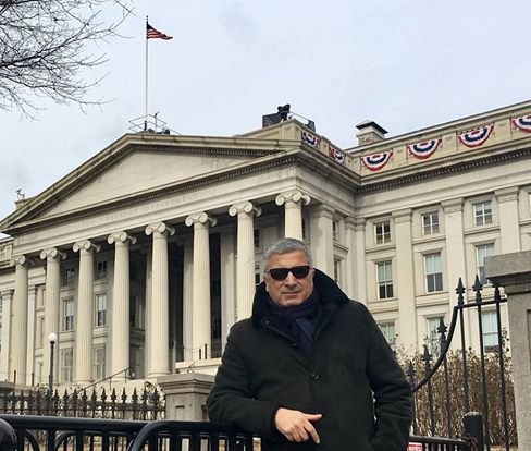 Οι selfies του Πατούλη από Ουάσινγκτον πριν την ορκωμοσία Τραμπ [εικόνες] | iefimerida.gr 1