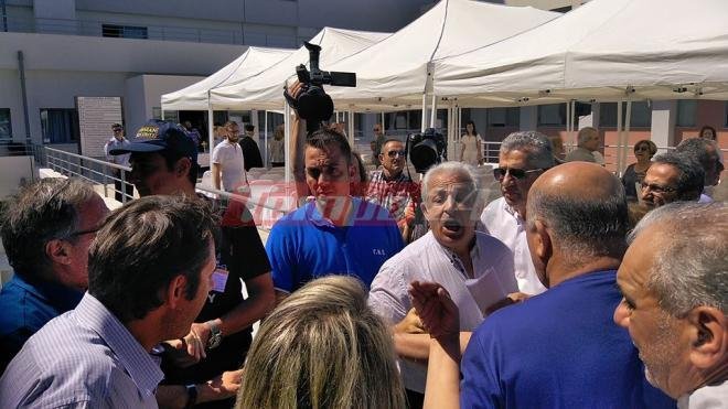 Πάτρα: Ενταση και προπηλακισμοί σε εγκαίνια νοσοκομείου -Γιουχάισαν τον γ.γ. Υγείας [βίντεο] | iefimerida.gr 1