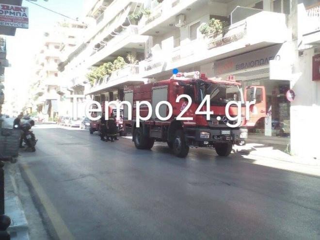 Πάτρα: Πυρκαγιά σε διαμέρισμα απείλησε πολυκατοικία [εικόνες & βίντεο] | iefimerida.gr 0