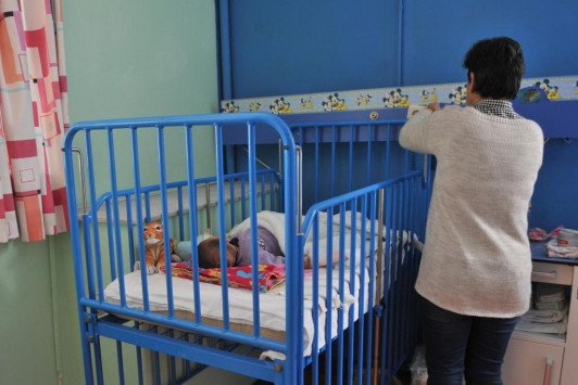 Πάτρα: Ταυτοποιήθηκαν οι γονείς των τριών κοριτσιών που εγκαταλείφθηκαν [εικόνες] | iefimerida.gr 0