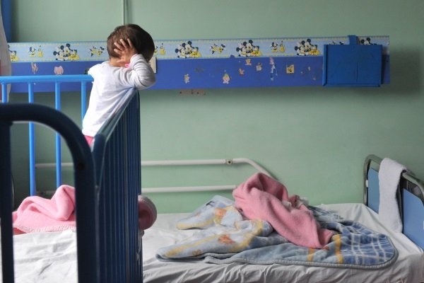 Πάτρα: Ταυτοποιήθηκαν οι γονείς των τριών κοριτσιών που εγκαταλείφθηκαν [εικόνες] | iefimerida.gr 1