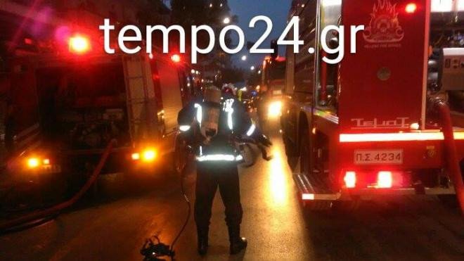 Μεγάλη πυρκαγιά σε πολυκατοικία στην Πάτρα- Εκκενώθηκε από ενοίκους [εικόνες&βίντεο] | iefimerida.gr 1