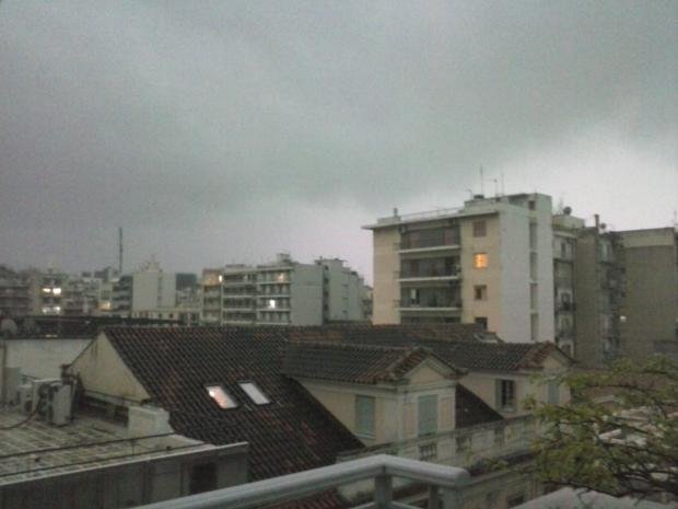 «Πνίγηκε» η Πάτρα από την κακοκαιρία – Πλημμύρισαν σπίτια [εικόνες & βίντεο] | iefimerida.gr 0