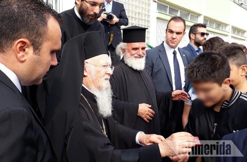 Ο Οικουμενικός Πατριάρχης Βαρθολομαίος στην Ορεστιάδα - Μίλησε στους μαθητές για το Facebook και το Instagram! [εικόνες] | iefimerida.gr 2