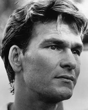 Μια φοβερή φωτογραφία γεμάτη παρερμηνείες: Πρόσωπο που εμφανίζεται σε κύμα είναι του Ιησού ή του Πάτρικ Σουέιζι; | iefimerida.gr 2