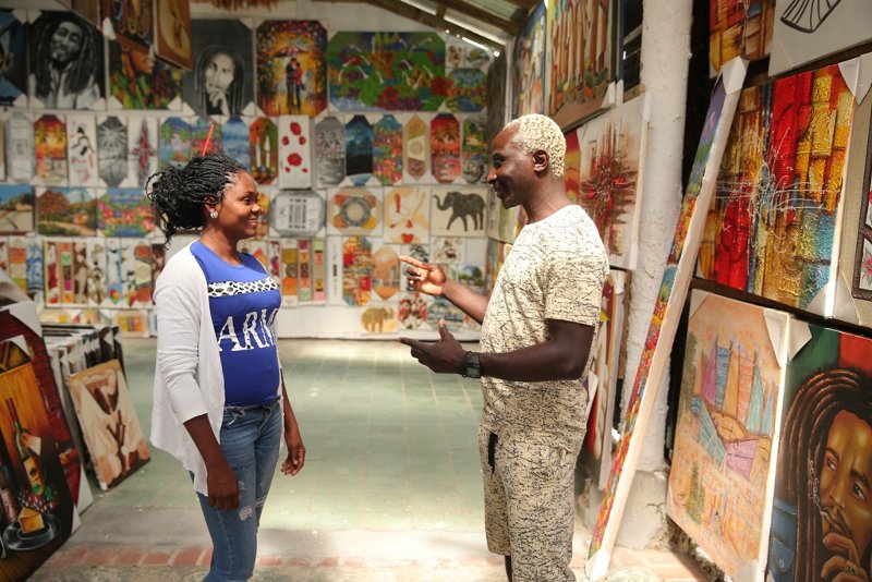 Survivor 3: Οι πρώτες στιγμές του Πάτρικ Ογκουνσότο στον Αγιο Δομίνικο [εικόνες] | iefimerida.gr 1