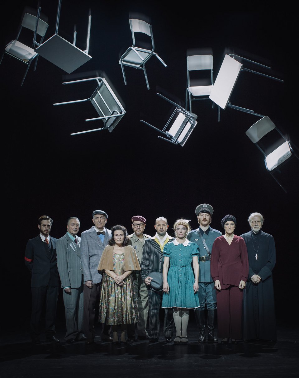 Η παράσταση του Εθνικού για τη θηριωδία των Ναζί στην Πολωνία [βίντεο & εικόνες]   | iefimerida.gr 3