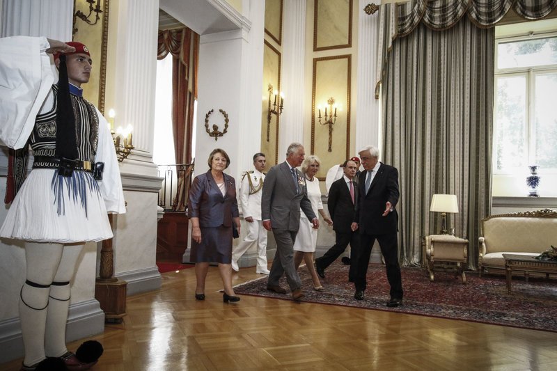 Πρώτη φορά επίσημα στην Ελλάδα Κάρολος και Καμίλα -Ολα όσα έγιναν [εικόνες & βίντεο] | iefimerida.gr 2