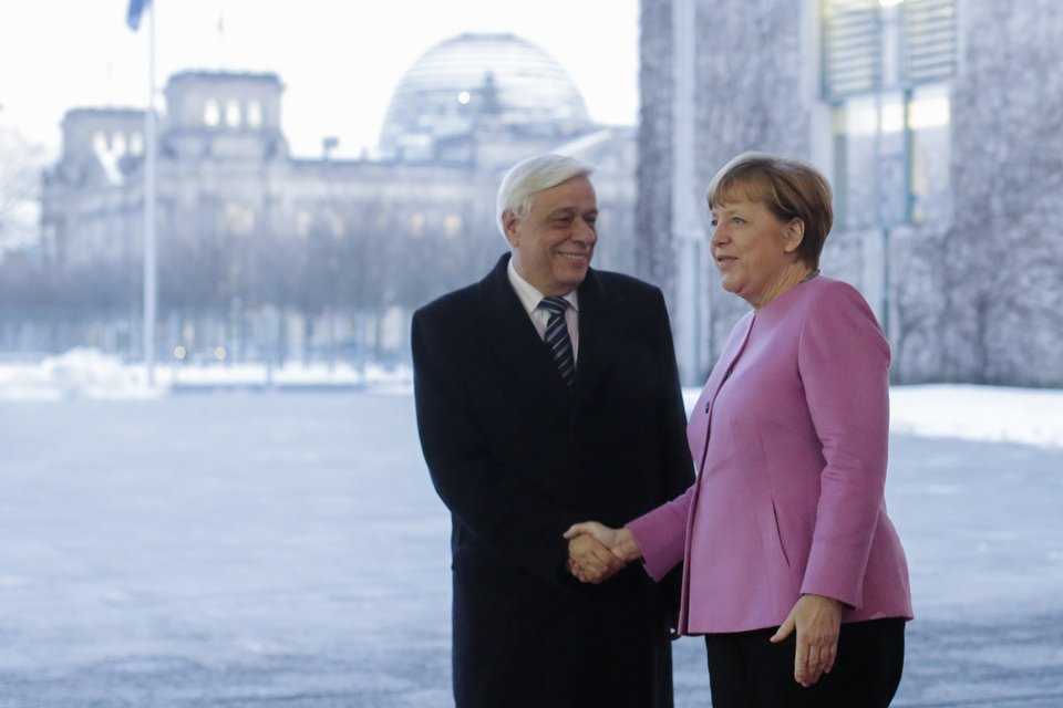 Συνάντηση Παυλόπουλου με Μέρκελ στο Βερολίνο [εικόνες] | iefimerida.gr 0