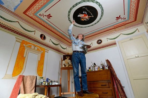 Απίστευτη αντιγραφή: Εφτιαξε το σπίτι του σαν την Καπέλα Σιξτίνα [εικόνες] | iefimerida.gr 7