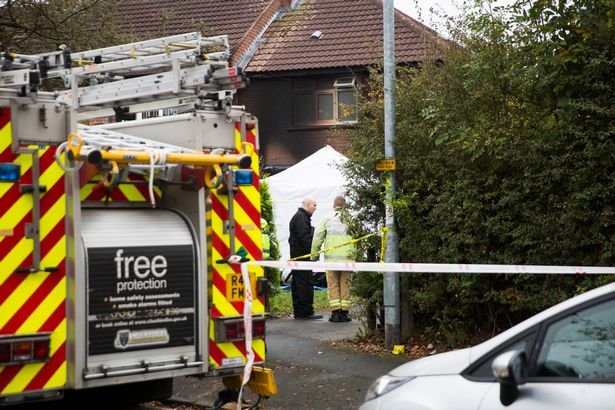 Είδε τον μοναχογιό της να καίγεται ζωντανός -Δύο εβδομάδες μετά, αυτοκτόνησε [εικόνες] | iefimerida.gr 2