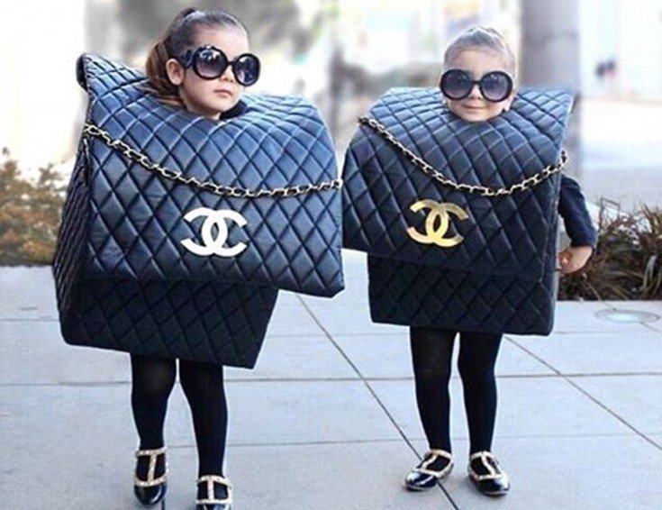 Δυο 4χρονες ποζάρουν σαν την Οντρεϊ Χέπμπορν και τρελαίνουν το ίντερνετ [εικόνες]  | iefimerida.gr 2