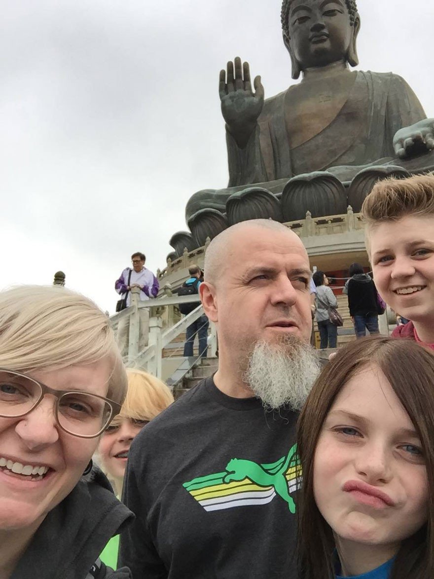 Μητέρα ξανασχεδιάσε το τατουάζ με την κόρη της όταν αυτή αποφάσισε να γίνει αγόρι [εικόνες]  | iefimerida.gr 0