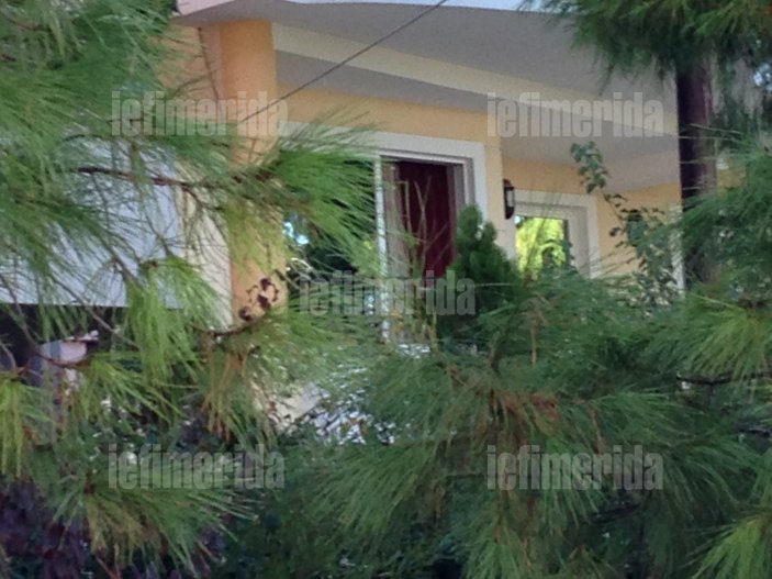  Ξαναχτύπησαν οι ληστές που καίνε τα θύματά τους με σίδερο -Τρόμος στην Πεύκη για μητέρα και κόρη [εικόνες] | iefimerida.gr 0