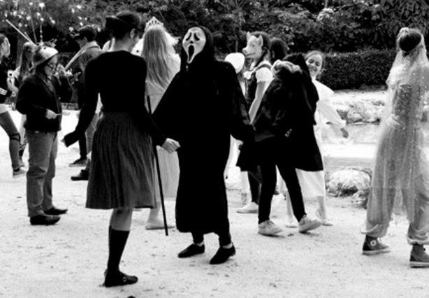 Μικρού μήκους ταινίες, σήμερα, σε δύο σημεία της Αθήνας [εικόνες] | iefimerida.gr 2