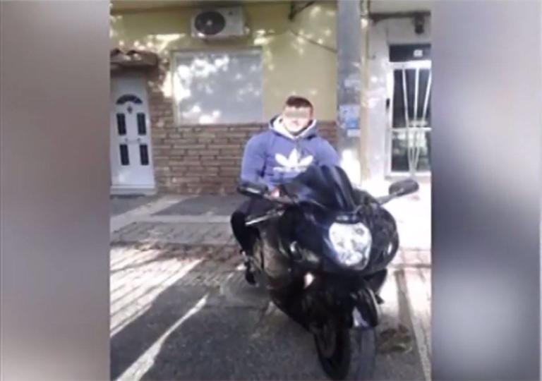 Παραδόθηκε ο δράστης της δολοφονίας έξω από κέντρο διασκέδασης στον Πειραιά | iefimerida.gr 0