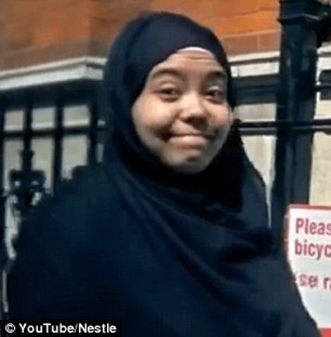 Κρυφή κάμερα σε σουτιέν «ξεγυμνώνει» τους άνδρες: Οι κλεφτές ματιές ρίχνουν στο γυναικείο μπούστο [βίντεο]  | iefimerida.gr 5