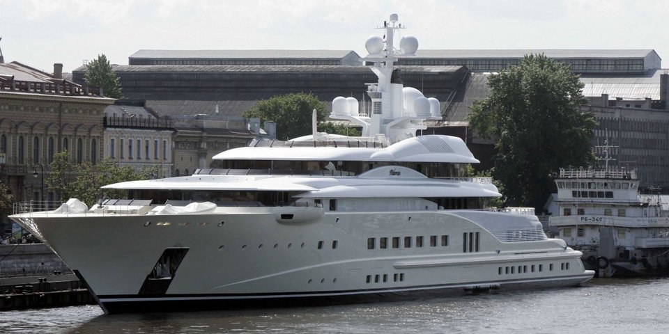 Αυτά είναι τα οκτώ ακριβότερα «πλωτά παλάτια» όλων των εποχών [εικόνες] | iefimerida.gr 4