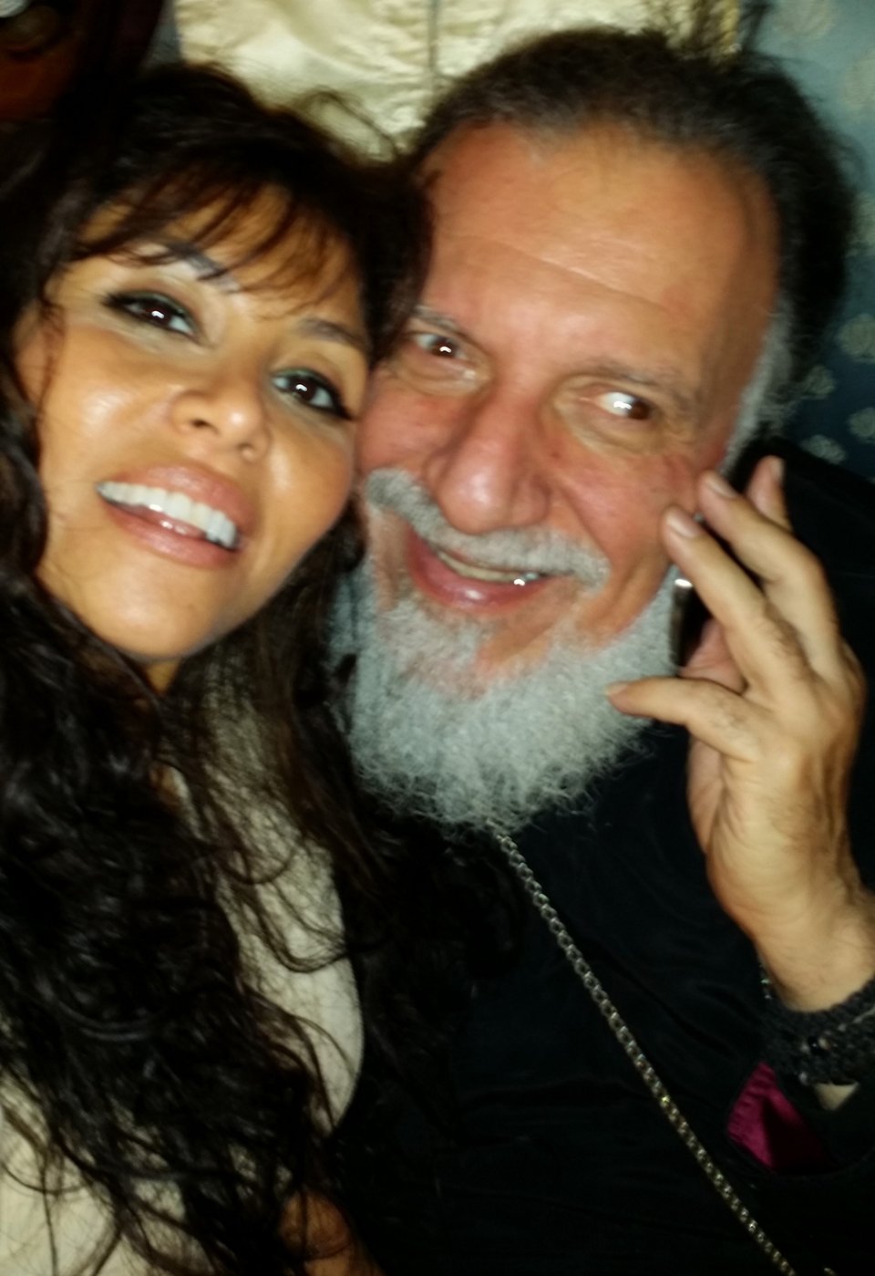 Η Περουβιανή βαφτισιμιά αποκαλύπτει: Έμεινα έγκυος από τον ιερέα -Νιώθω προδομένη [εικόνες] | iefimerida.gr 0