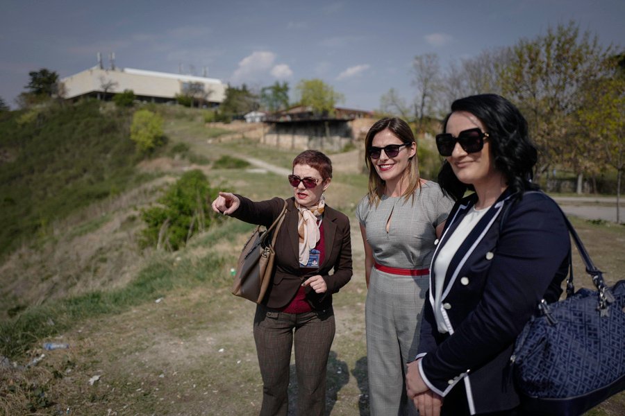 Και η Περιστέρα στα Σκόπια: Την ξενάγησε η σύζυγος Ζάεφ -Η επίσκεψη έκπληξη [εικόνες] | iefimerida.gr 6