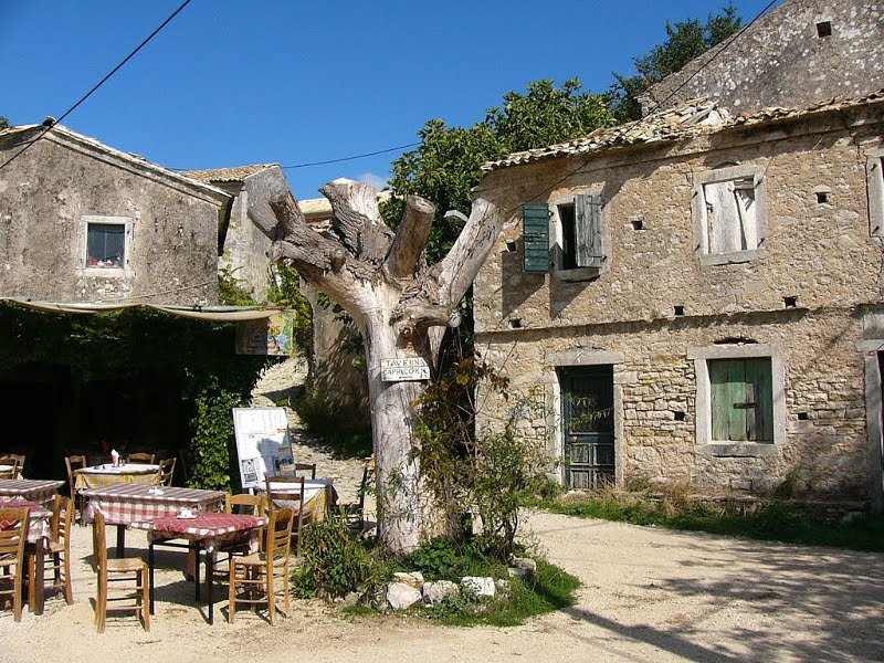 H Daily Mail εξηγεί γιατί πραγματικά αξίζει τον κόπο να πάει κανείς στην Κέρκυρα [εικόνες] | iefimerida.gr 8