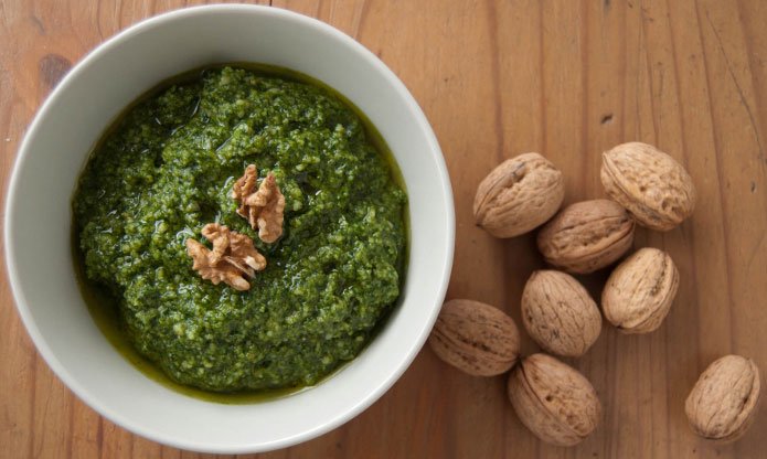 Σπαγγέτι pesto με καρύδια | iefimerida.gr 1