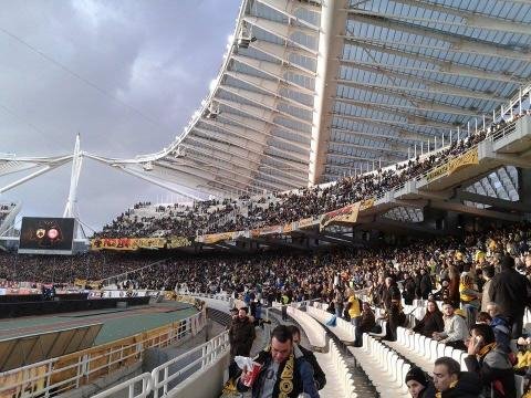 Χωρίς προβλήματα έφτασαν οι αποστολές ΑΕΚ και Ολυμπιακού στο ΟΑΚΑ [εικόνες] | iefimerida.gr 2