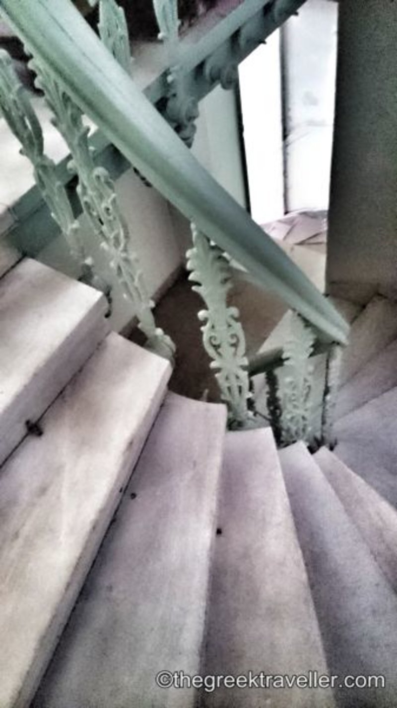 Κάρολος και Καμίλα ξετρελάθηκαν με αυτό το εκπληκτικό κτίριο στο κέντρο της Αθήνας -Πόσταραν φωτογραφία του [εικόνες] | iefimerida.gr 2