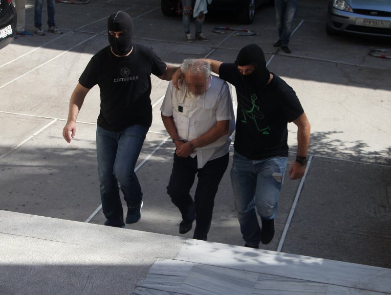 Τρεις βαριές κατηγορίες απήγγειλε ο εισαγγελέας στον Πετρακάκο [εικόνες&βίντεο] | iefimerida.gr 1