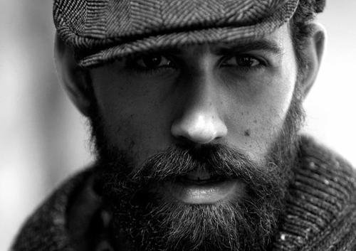 Ο αφόρητα σέξι Κρητικός που από πρωταθλητής κολύμβησης σαρώνει τις πασαρέλες σε Ν. Υόρκη και Μιλάνο [εικόνες] | iefimerida.gr 3