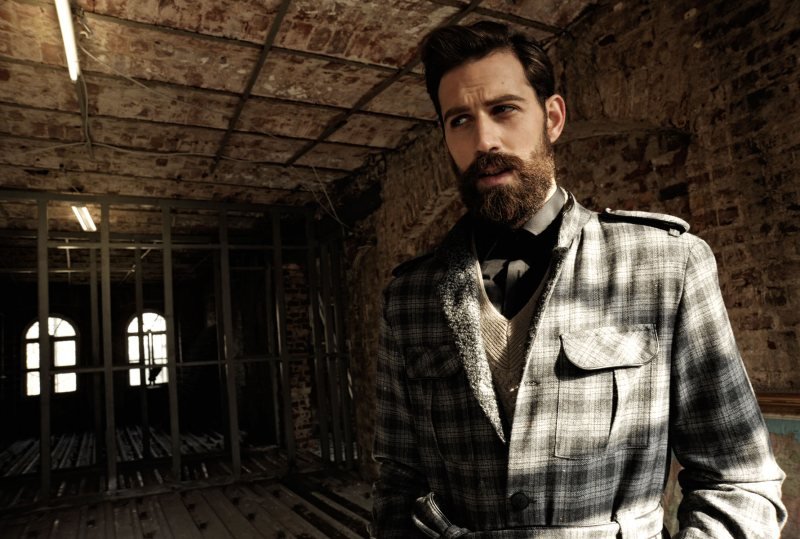 Ο αφόρητα σέξι Κρητικός που από πρωταθλητής κολύμβησης σαρώνει τις πασαρέλες σε Ν. Υόρκη και Μιλάνο [εικόνες] | iefimerida.gr 6