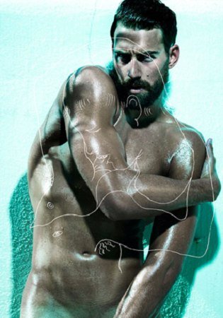 Ο αφόρητα σέξι Κρητικός που από πρωταθλητής κολύμβησης σαρώνει τις πασαρέλες σε Ν. Υόρκη και Μιλάνο [εικόνες] | iefimerida.gr 7